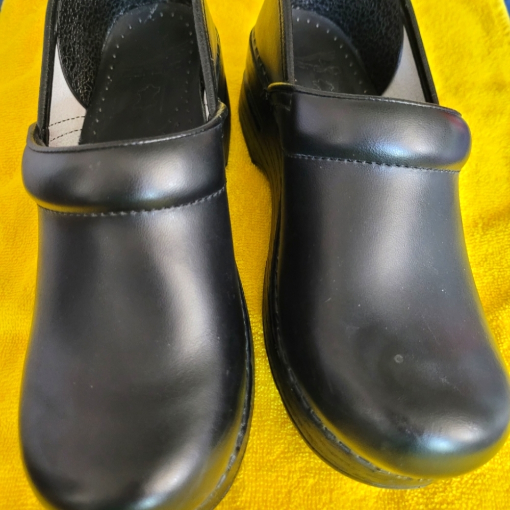 DANSKO clogs size 38